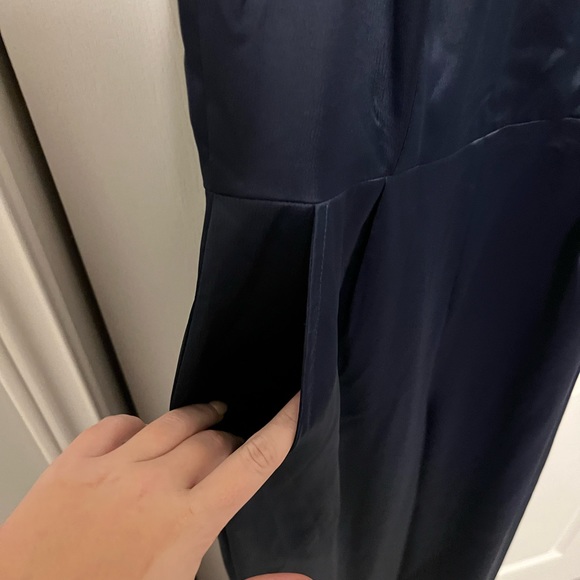 Lulu’s Jumpsuit satin navy blue M - Picture 4 of 4